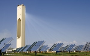 PS10 Solar Power Plant in Spain. Source: wikipedia.org License: CC BY 2.0